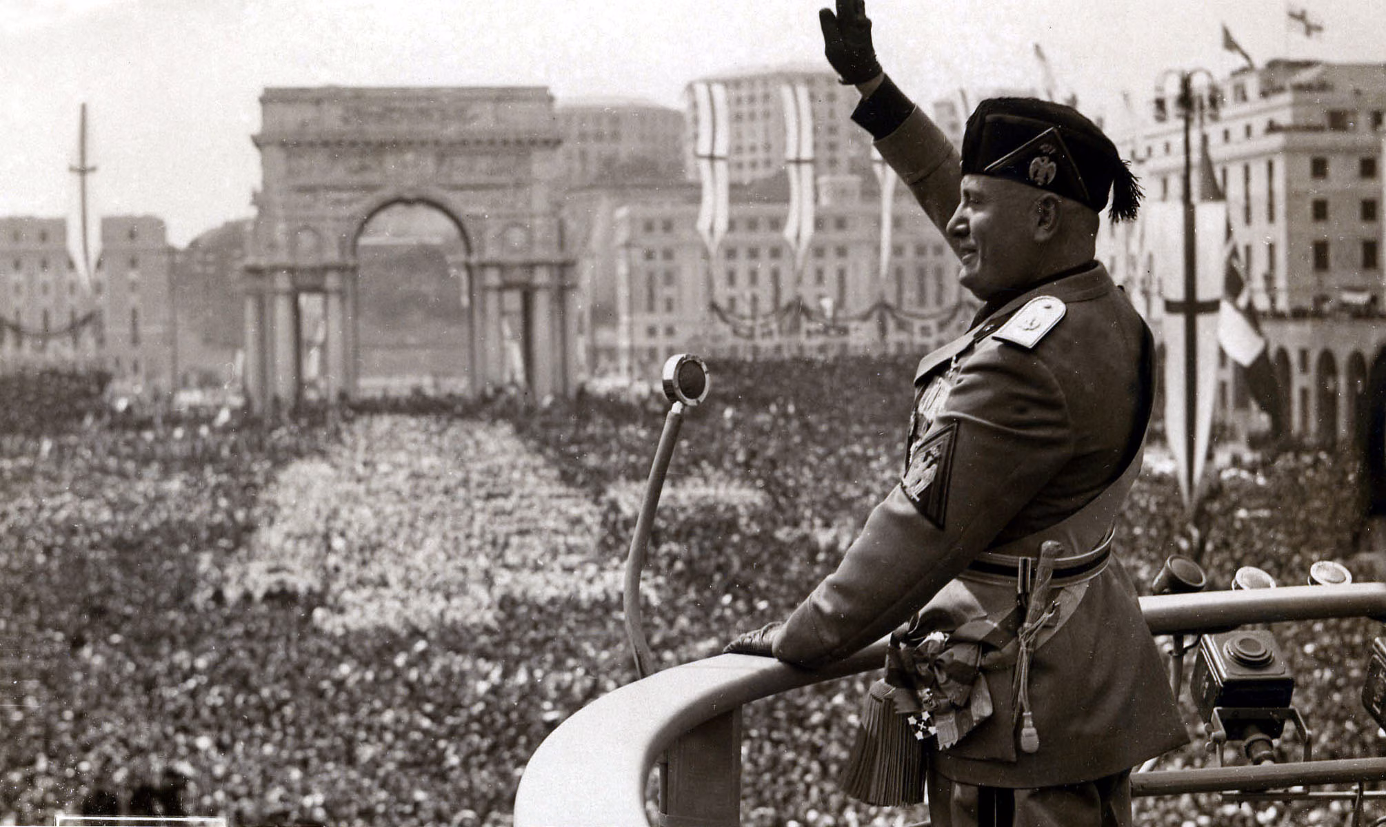 Fascismo - domande